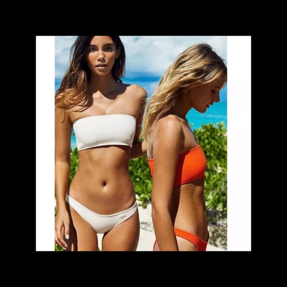 PERFECT WHITE BIKINI - Picture 2 of 7